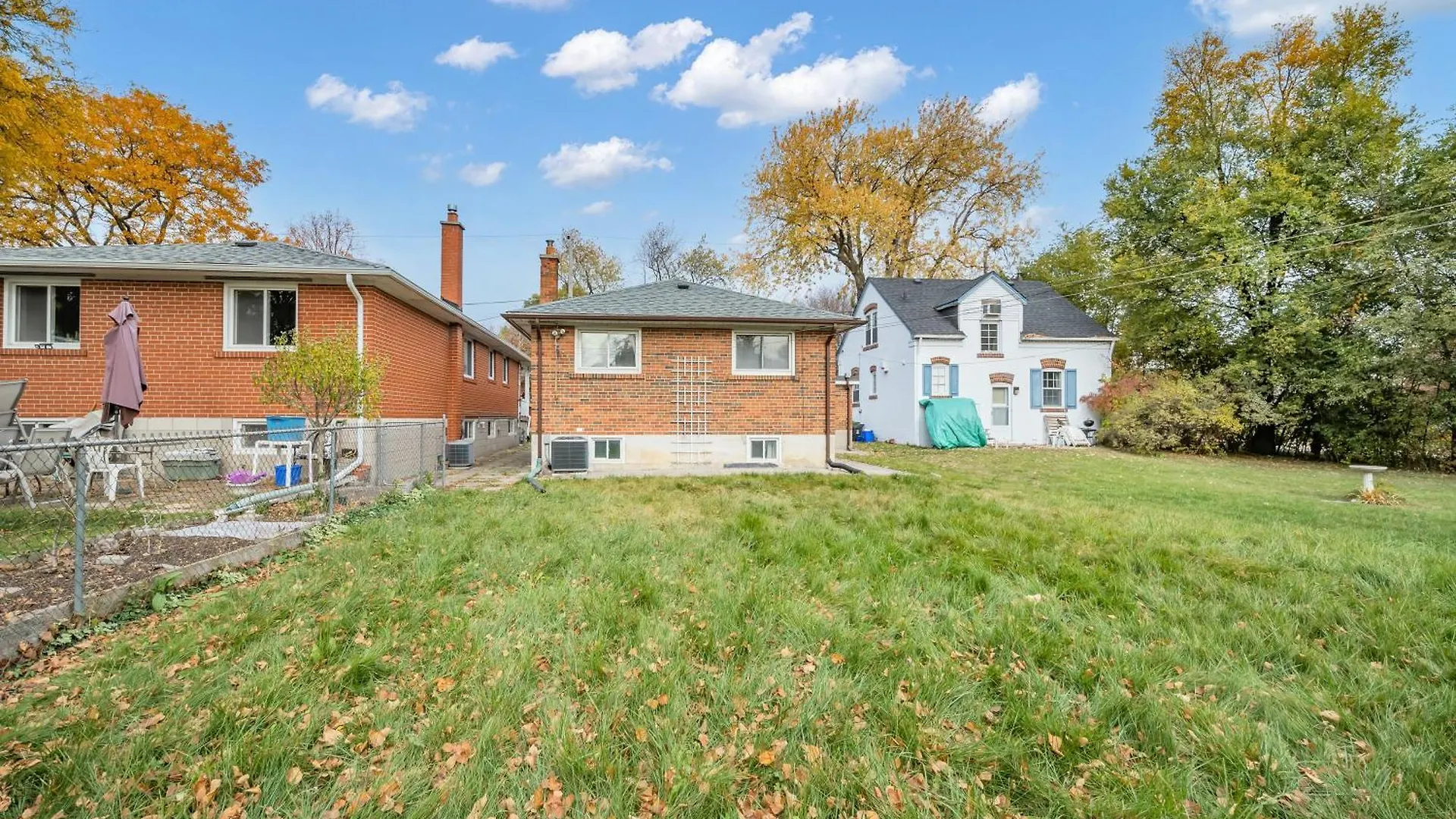 Apartmán Luxury Renovated House In Prime Location With Parking Toronto
