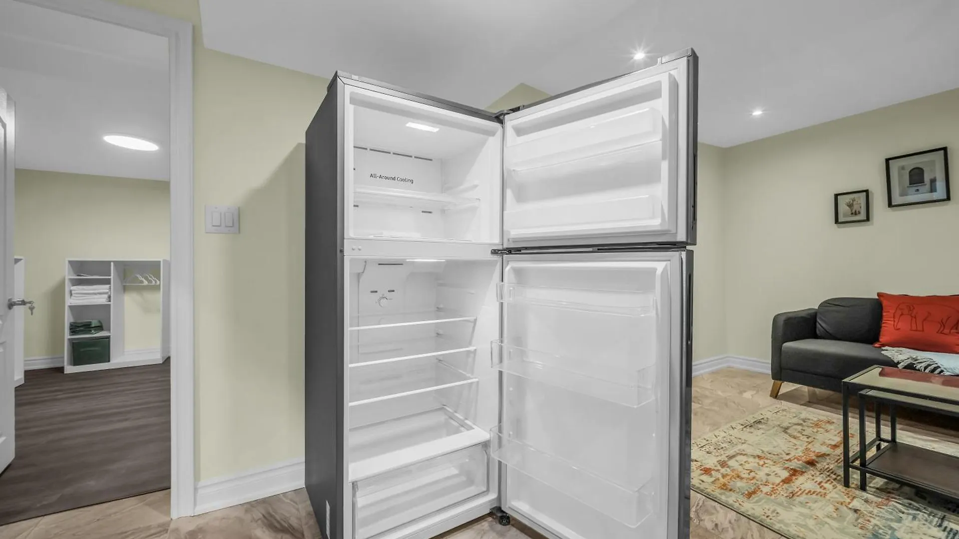 Apartmán Luxury Renovated House In Prime Location With Parking Toronto Kanada