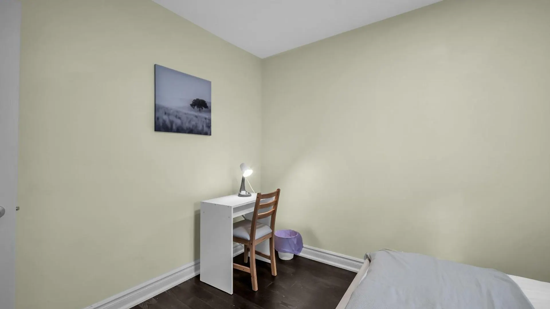 Apartmán Luxury Renovated House In Prime Location With Parking Toronto